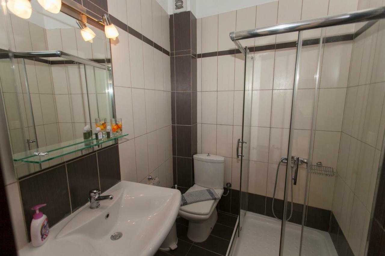 Siarbas Hotel Paralia Vrachou Dış mekan fotoğraf