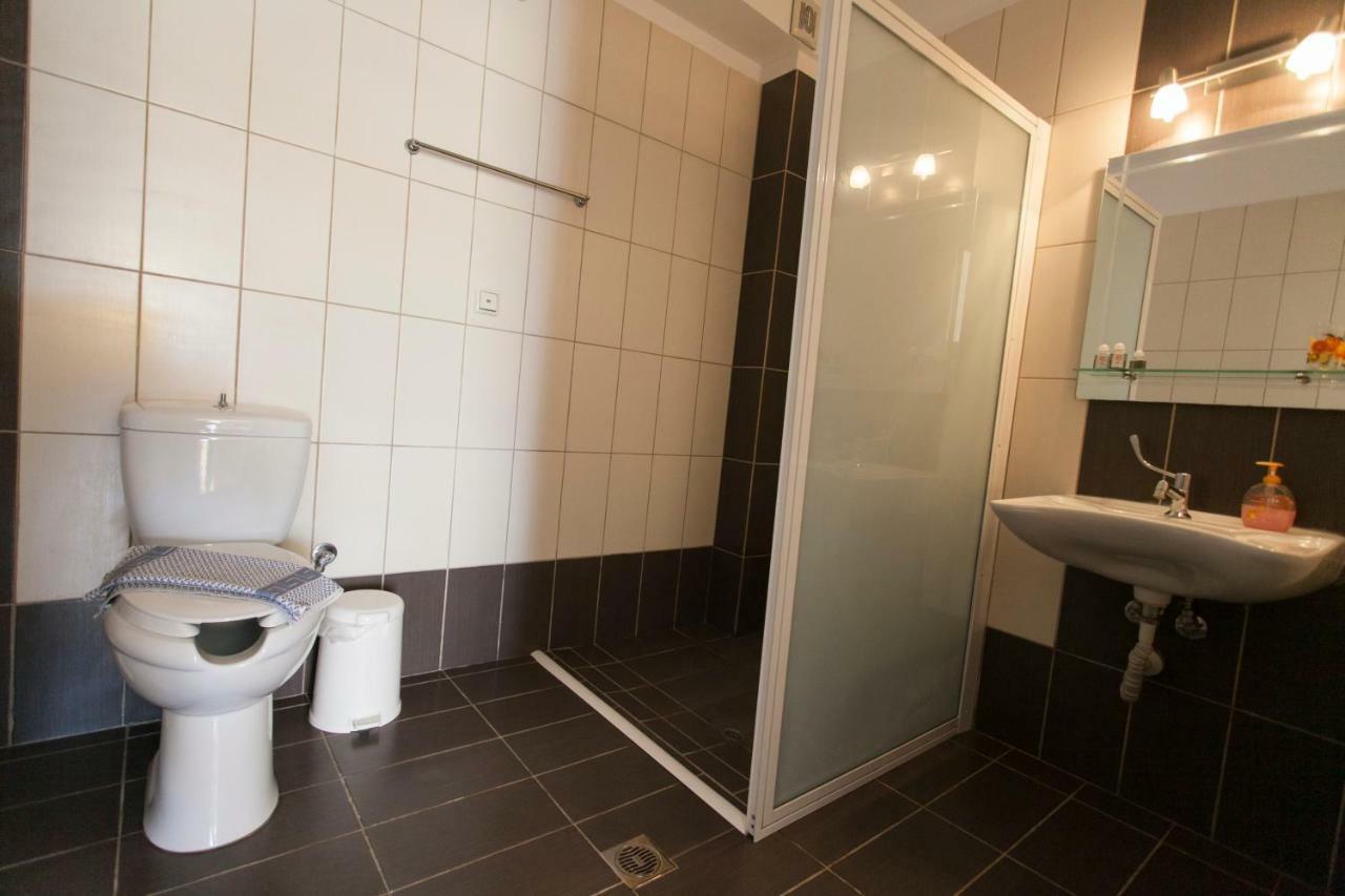 Siarbas Hotel Paralia Vrachou Dış mekan fotoğraf